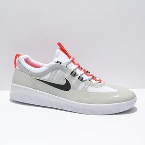 Nike Skateboarding Nyjah Free 2.0 Sneakers